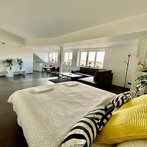 Castle View Apartment Prague